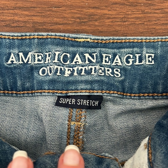 American Eagle Denim Shorts - Picture 2 of 3